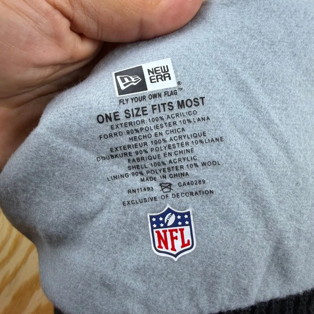 New Era San Francisco 49ers NFL On Field Sport Knit Beanie Hat Red Black Pom NWT